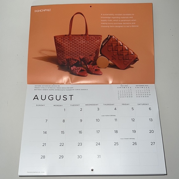 FASHIONPHILE 2022 Calendar - Picture 5 of 11